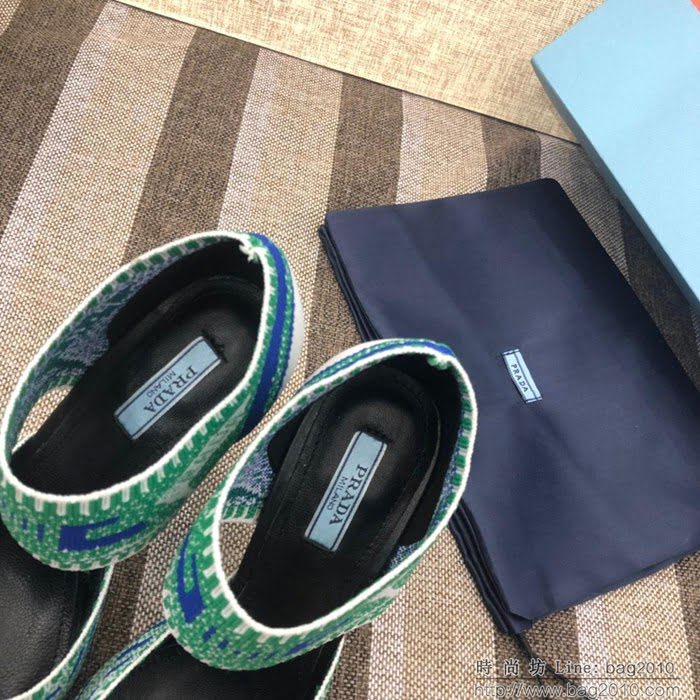 PRADA普拉達 2019早春 T臺走秀 網紅同款 刺繡系列 春夏時尚 高跟尖頭單鞋  ljl1033